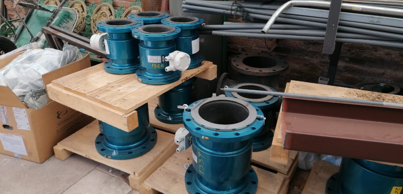 STOCK DE 108 MEDIDORES (5)